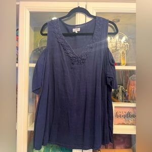 Crown & Ivy Plus size top